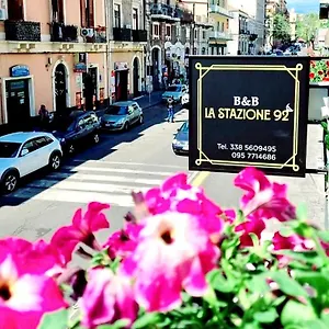 La Stazione 92 Nocleg ze śniadaniem Katania